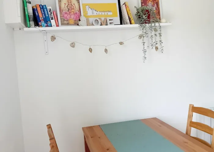 Galway Riverside Retreat *