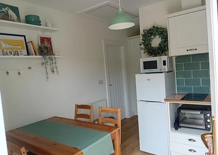 Galway Riverside Retreat アパート *